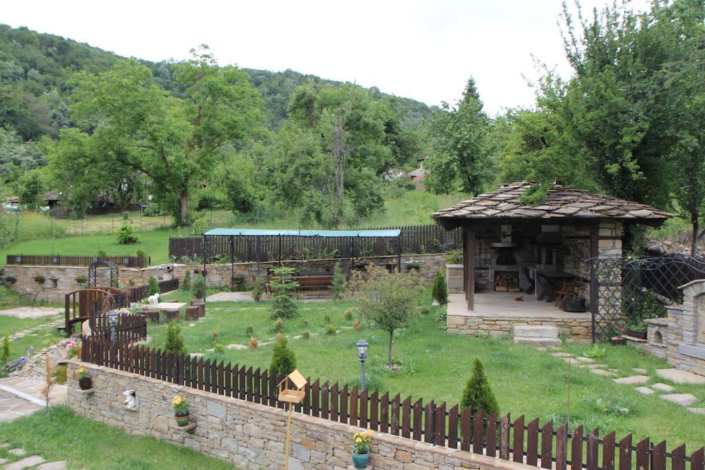 New Bakalov House Hotel Bozsenci Kültér fotó