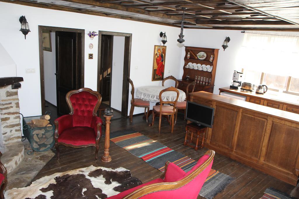 New Bakalov House Hotel Bozsenci Szoba fotó
