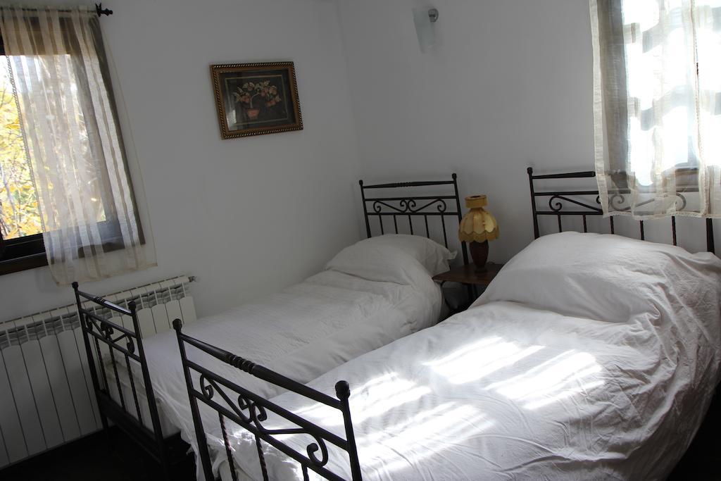 New Bakalov House Hotel Bozsenci Szoba fotó